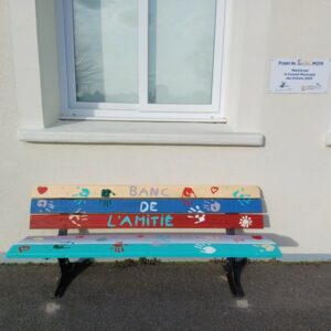 Inauguration du banc de l’amitié